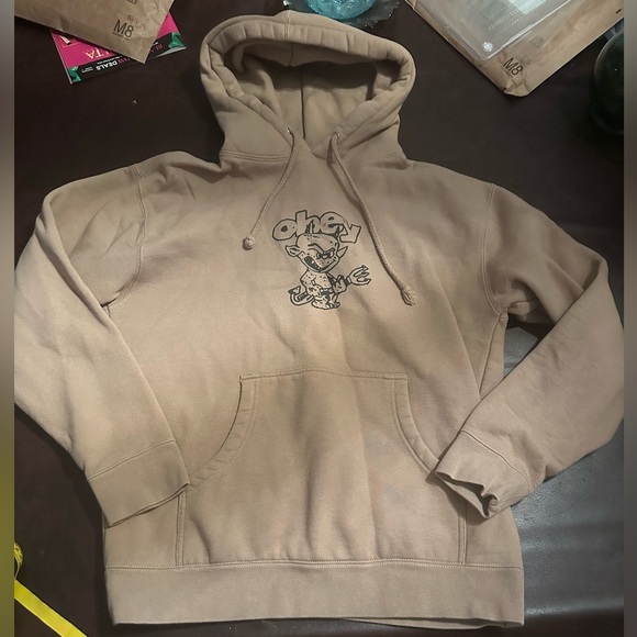 🎉Host Pick 🎉Obey hoodie - Picture 1 of 7